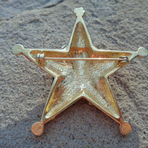 Neiman Marcus Star Santa Brooch - Picture 4 of 5